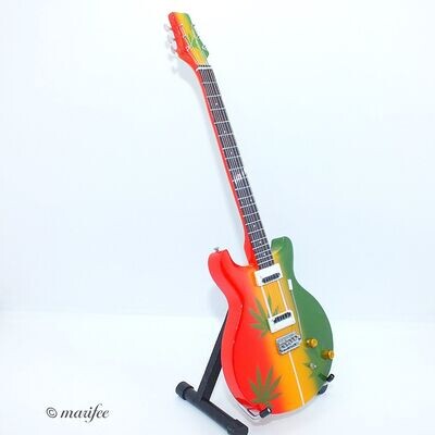 Miniatur-E-Gitarre, Reggae, Hanf, Bob Marley, Handarbeit Miniatur-E-Gitarre, Reggae, Hanf, Bob Marley, Handarbeit