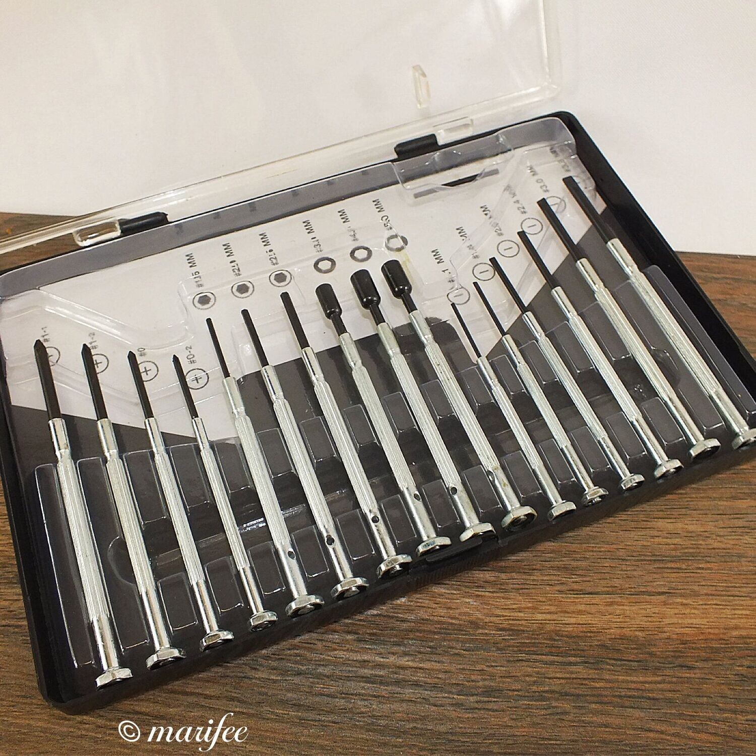 Präzisions-Schraubendreher-Set, 16-teilig, Klarsicht-Box Präzisions-Schraubendreher-Set, 16-teilig, Klarsicht-Box