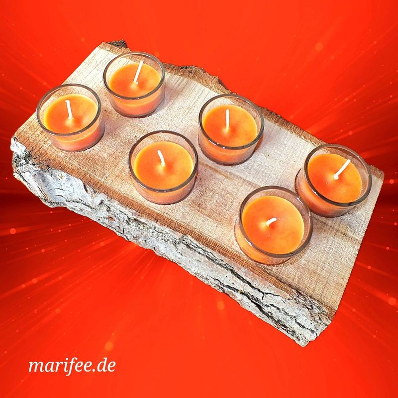 6 Stück Glas-Windlichter auf einem Massivholzbrett mit Baumrinde 6 Stück Glas-Windlichter auf einem Massivholzbrett mit Baumrinde