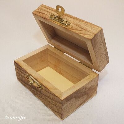 Holzkästchen, Geschenkbox, Zeder,79 x 48 x 44 mm Holzkästchen, Geschenkbox, Zeder,79 x 48 x 44 mm