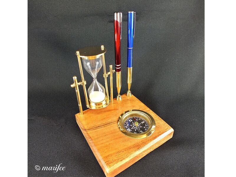 Edles Schreibtischset, Holz-Messing, mit Kompass