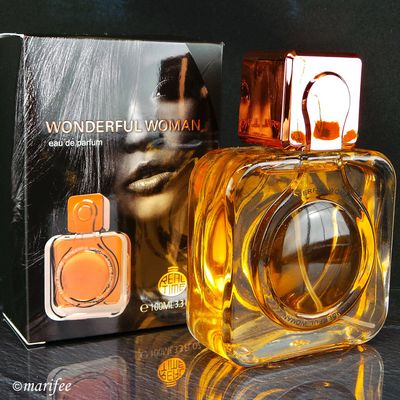 Damen-Parfum Wonderful Woman, 100 ml Eau de Parfum, Fruchtige Noten Damen-Parfum Wonderful Woman, 100 ml Eau de Parfum, Fruchtige Noten