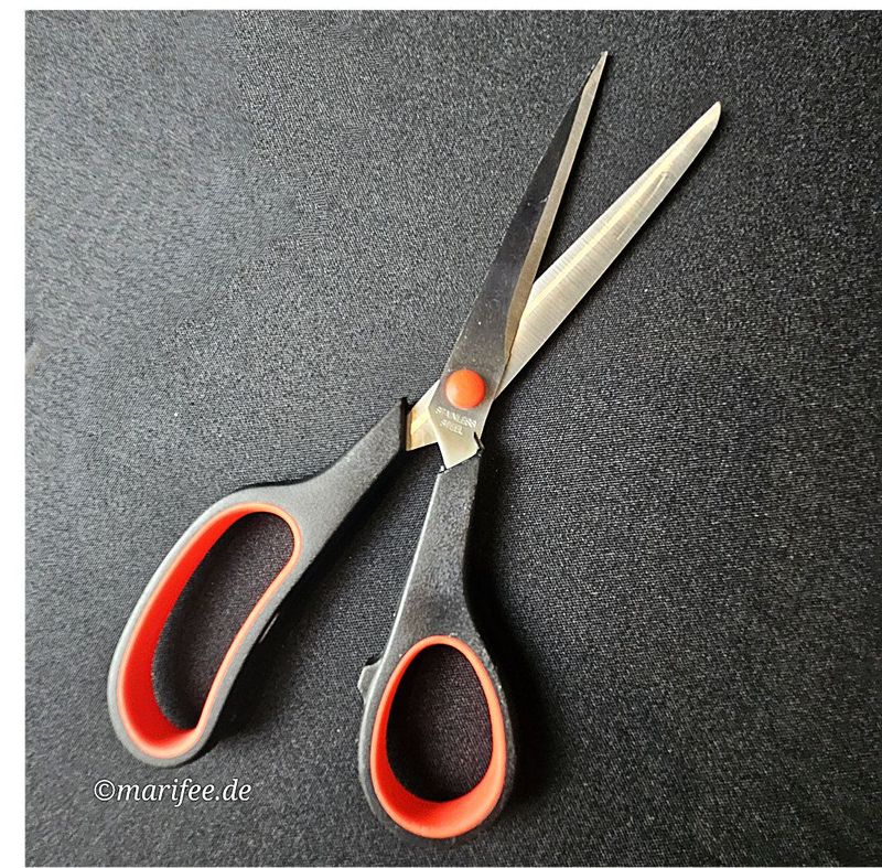 Universal-Haushalts-Schere Edelstahl, 24 cm Universal-Haushalts-Schere Edelstahl, 24 cm