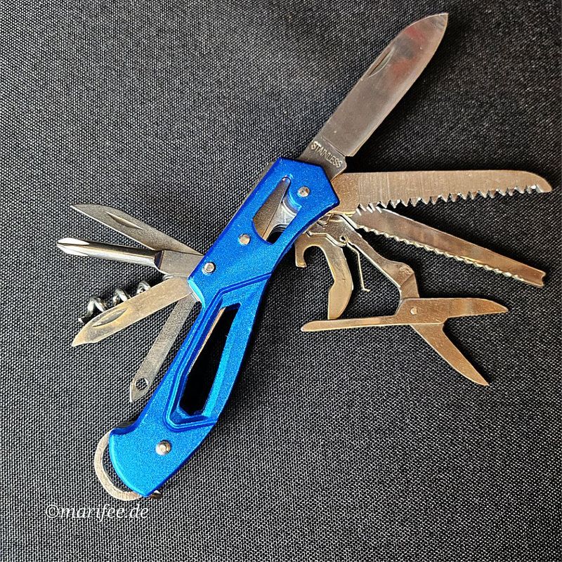 Taschenmesser 15 in 1, Camping, mit Schere und Säge Taschenmesser 15 in 1, Camping, mit Schere und Säge