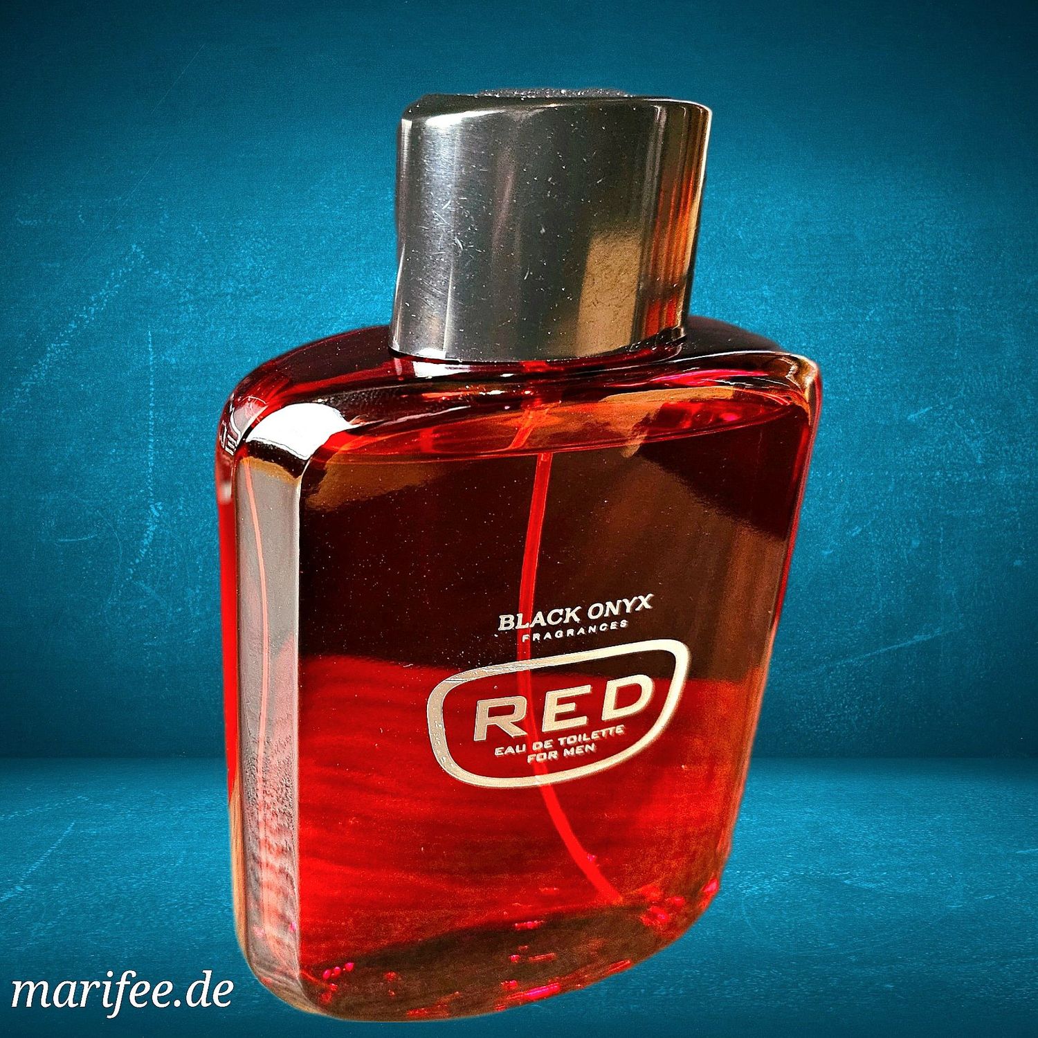 Eau de Toilette, Red for Men, Black Onyx, 100 ml, Fruchtig-holzige Duftnoten Eau de Toilette, Red for Men, Black Onyx, 100 ml, Fruchtig-holzige Duftnoten
