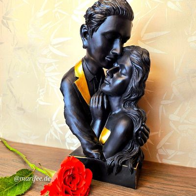 Skulptur Liebespaar aus Polyresin, 290 × 150 × 75 mm