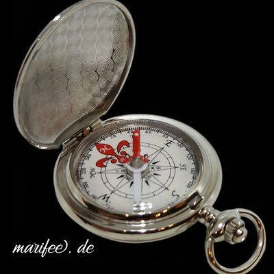 Taschenkompass mit Sprungdeckel im Format einer Taschenuhr Taschenkompass mit Sprungdeckel im Format einer Taschenuhr