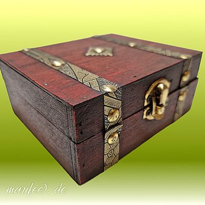 Holz-Kästchen Kolonialstil mit Klappdeckel, 130 × 110 × 55 mm Holz-Kästchen Kolonialstil mit Klappdeckel, 130 × 110 × 55 mm