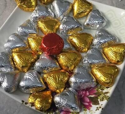 Handmade Yummy Chocolates YUMMY (Plain/Roasted Almond, Roasted Peanuts)
