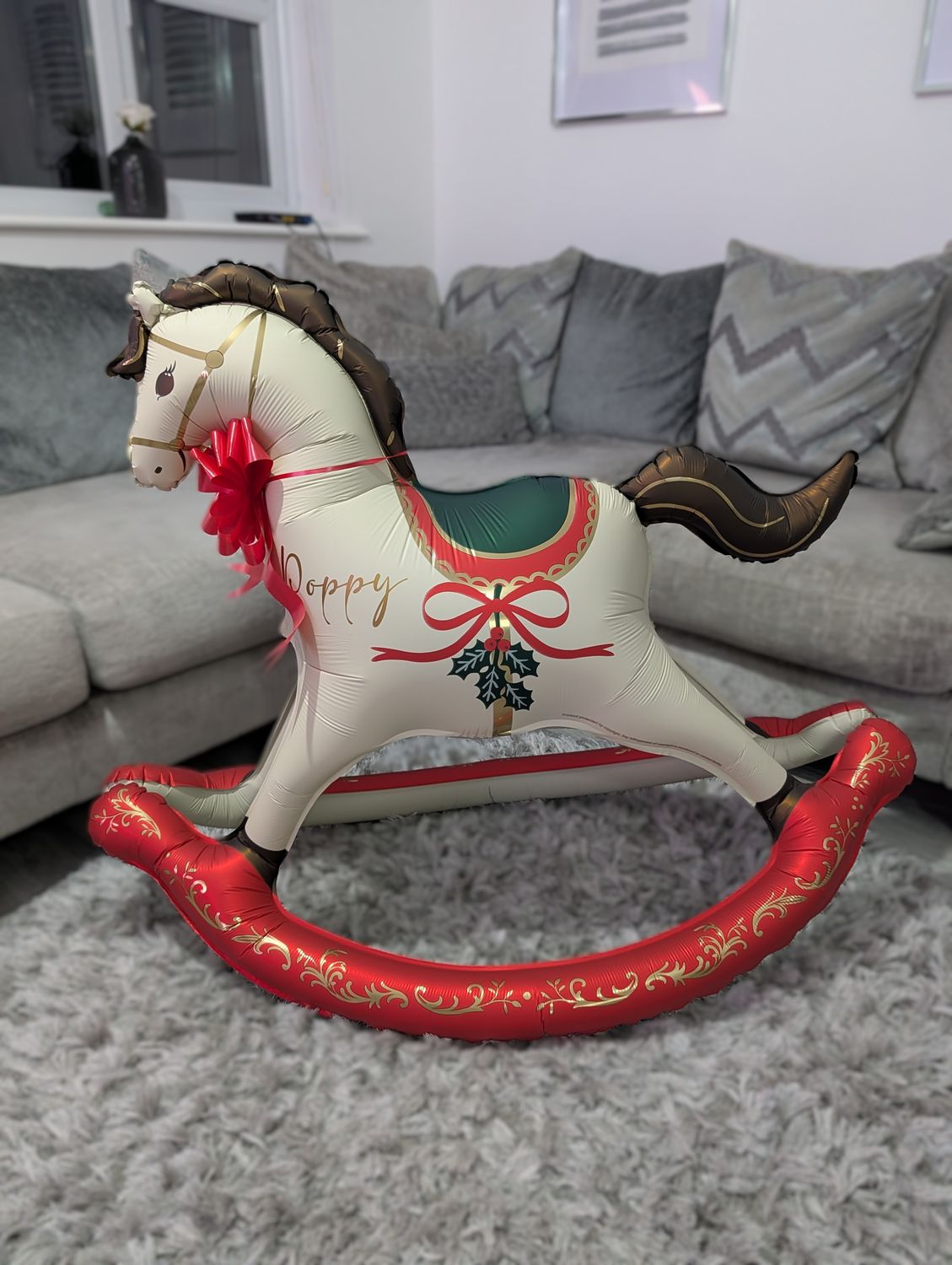 ​Large Rocking House Foil Balloon