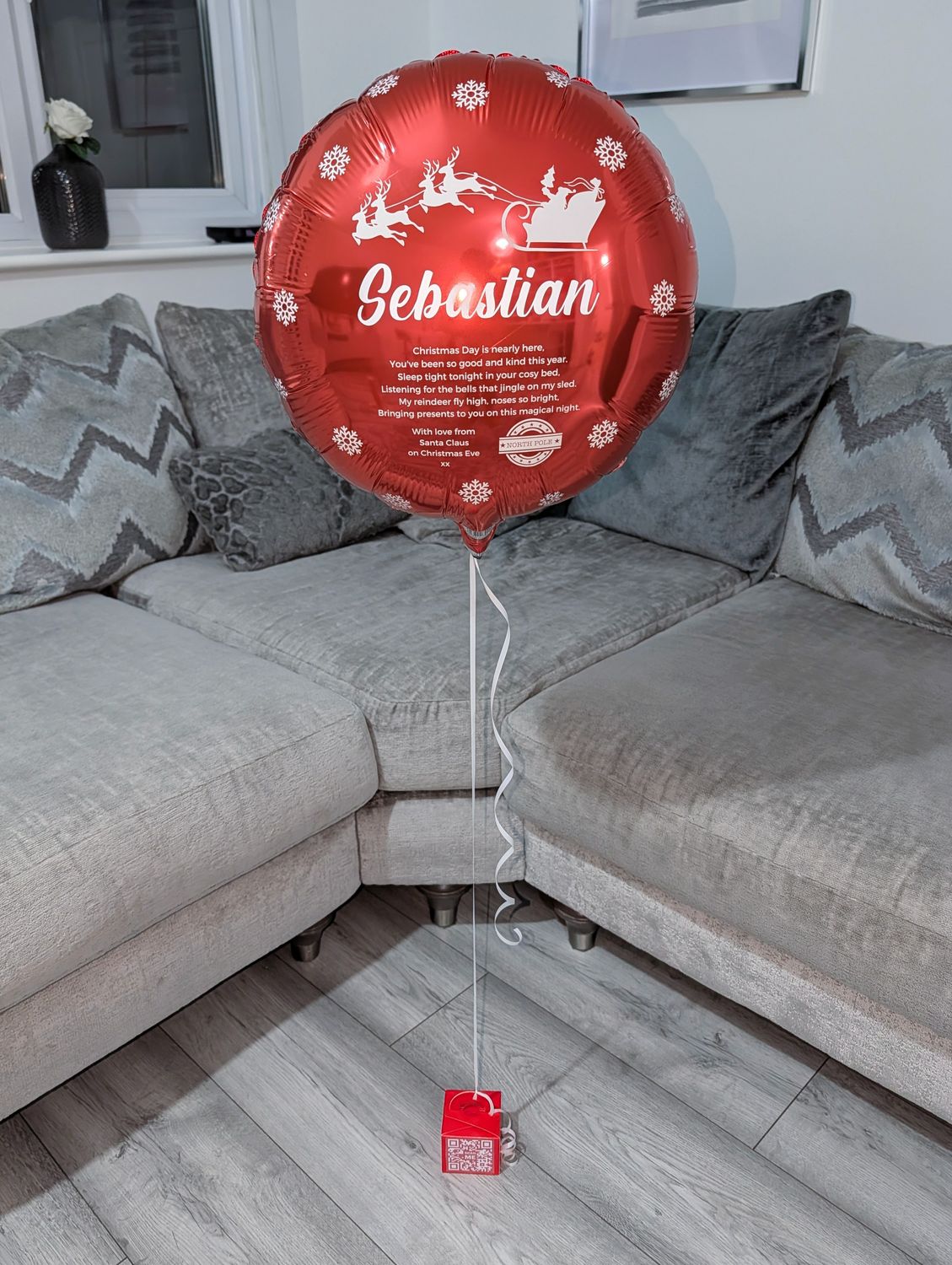 Christmas Eve Santa Arrival Tracker Balloon