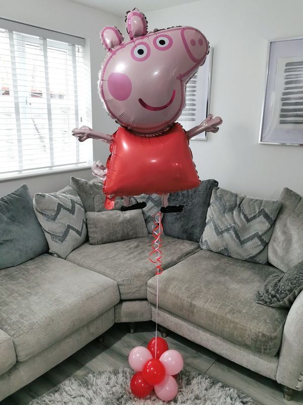 Giant Peppa Pig Helium Balloon – Inflated Delivery in Tyldesley &amp; Manchester