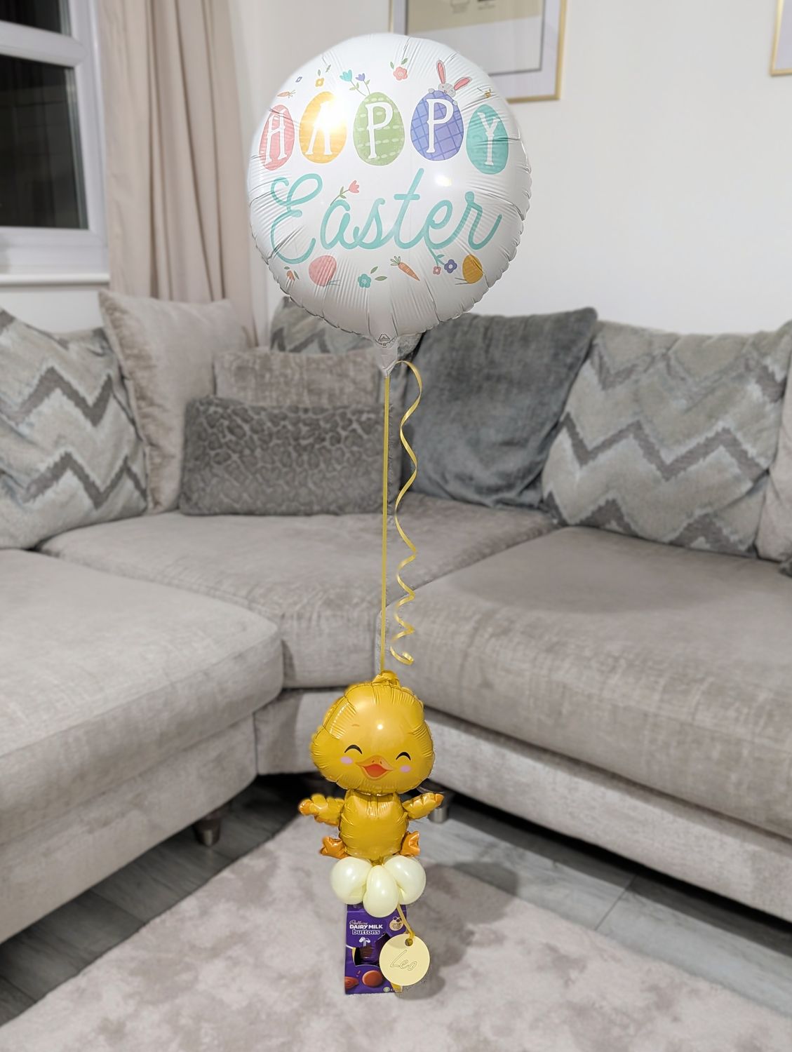 Easter Chick Balloon Gift – Personalised with Choice of Chocolate Egg