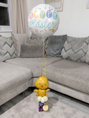 Easter Chick Balloon Gift – Personalised with Choice of Chocolate Egg
