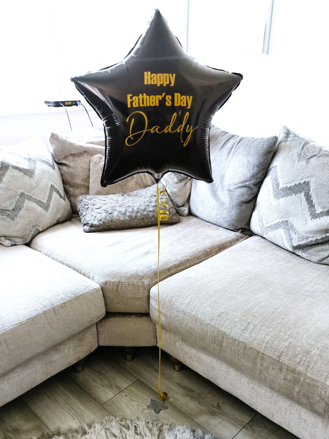 Helium Filled Personalised Fathers Day Star Balloon