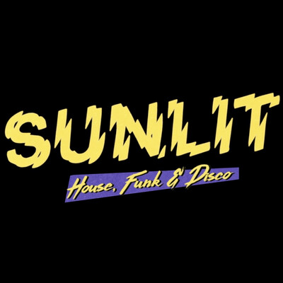 Julio 22 • sunlit