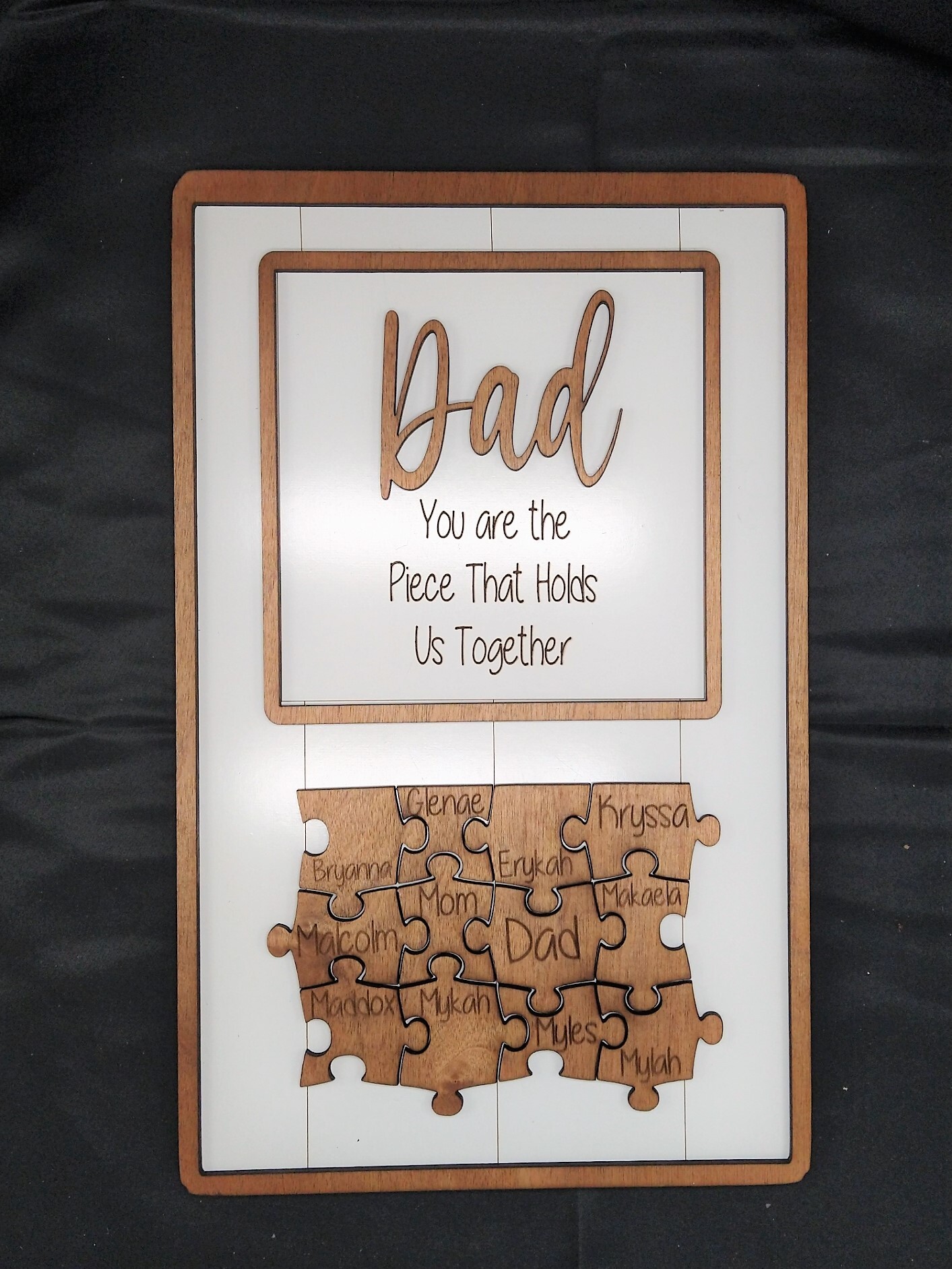 Custom Parents Gift, Mom And Dad Gift With Kids Name, Mom And Dad You Are  The Pieces That Hold Us Together Sign - Best Personalized Gifts For Everyone