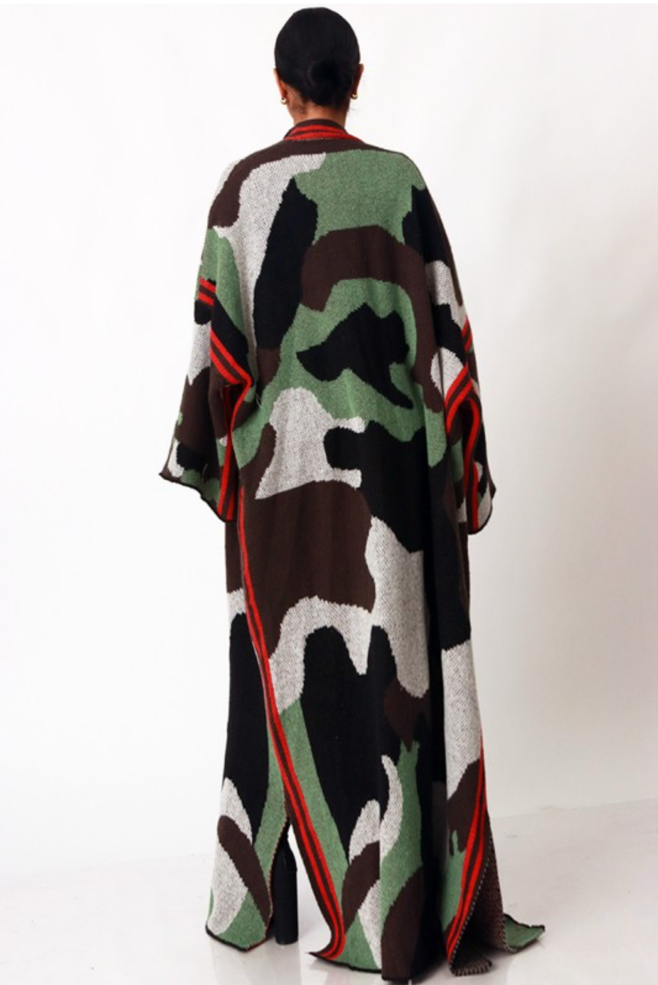 Rich Auntie Long Camo Cardigan