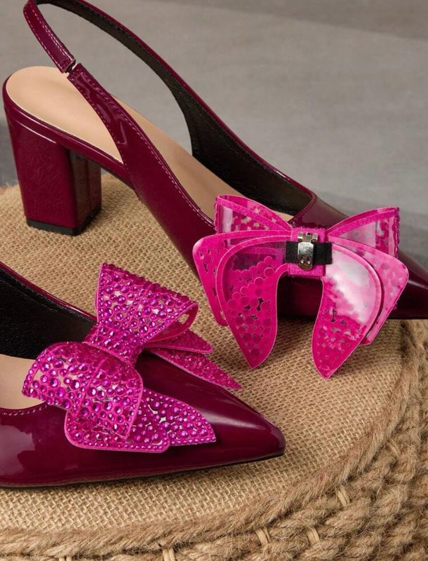Kantey Rhinestone Shoe Clips- Pink