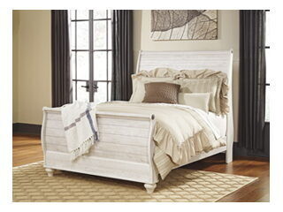 B267-77 Queen Sleigh Headboard 59.25 in X 62.68 in X 9.65 in Willowton Whitewash