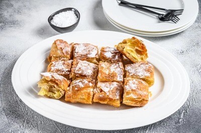 DESSERTS &amp; SWEETS