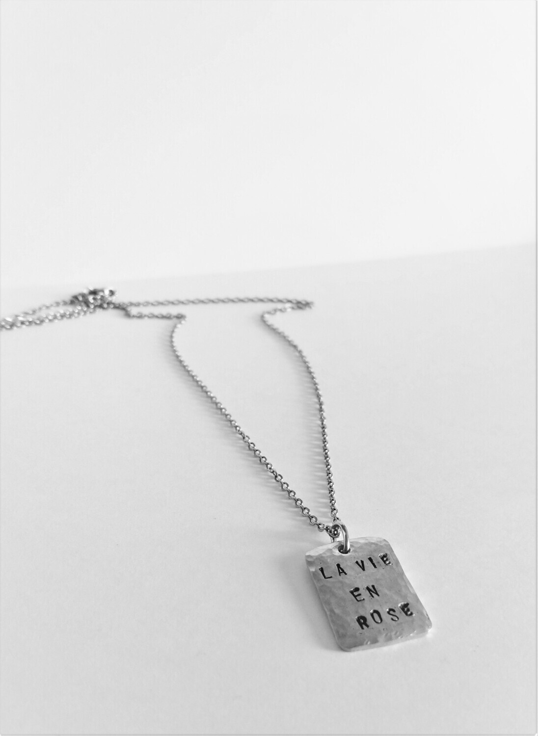 Collier &quot;LA VIE EN ROSE&quot;