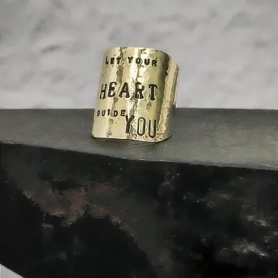 Bague &quot;LET YOUR HEART GUIDE YOU&quot;