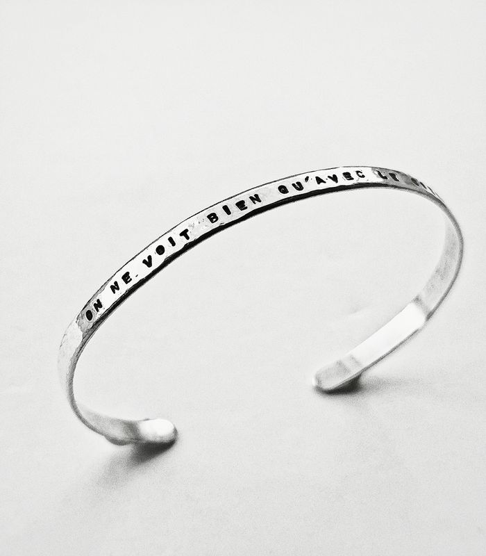 Bracelet jonc &quot;ON NE VOIT BIEN QU&#39;AVEC LE COEUR&quot;