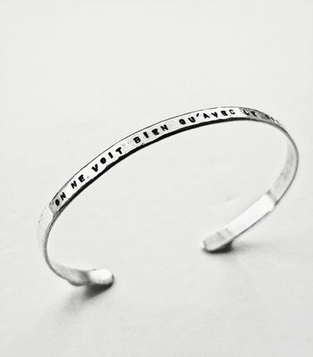 Bracelet jonc &quot;ON NE VOIT BIEN QU&#39;AVEC LE COEUR&quot;