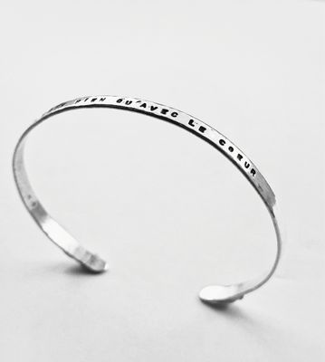 Bracelet jonc &quot;ON NE VOIT BIEN QU&#39;AVEC LE COEUR&quot;