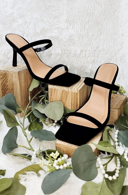 THEODORA-BLACK
