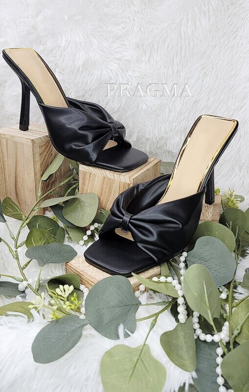 CINDERELLA-BLACK
