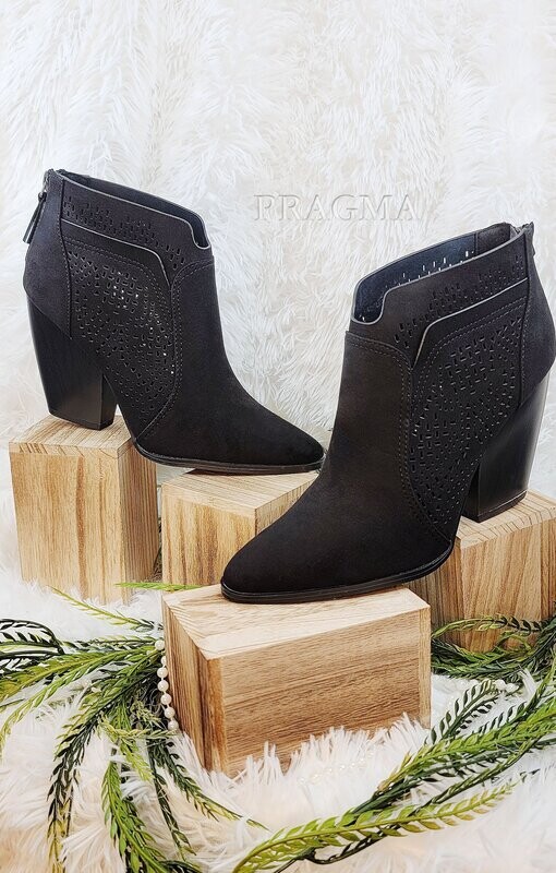 IZEL BLACK SUEDE