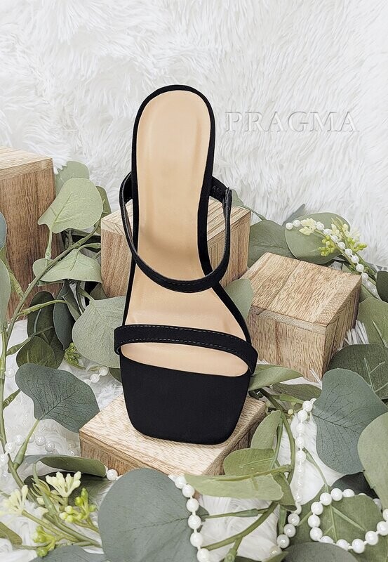 CORA-BLACK