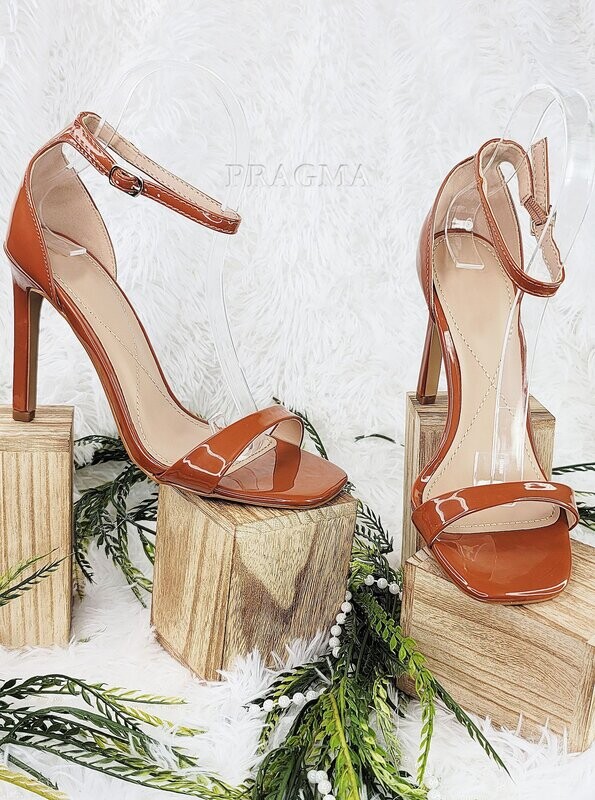 RAELENE COGNAC PATENT PU