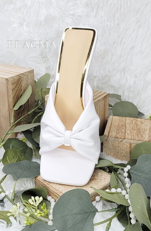 CINDERELLA-WHITE