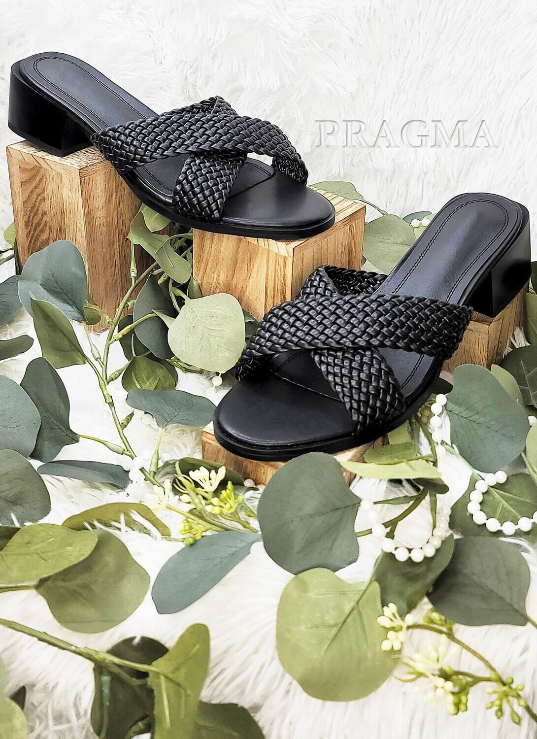MAYA-BLACK MAYA-BLACK