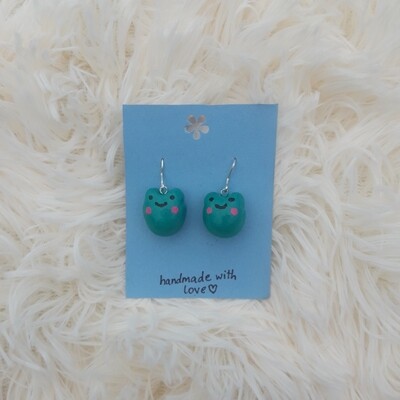 froggie earrings