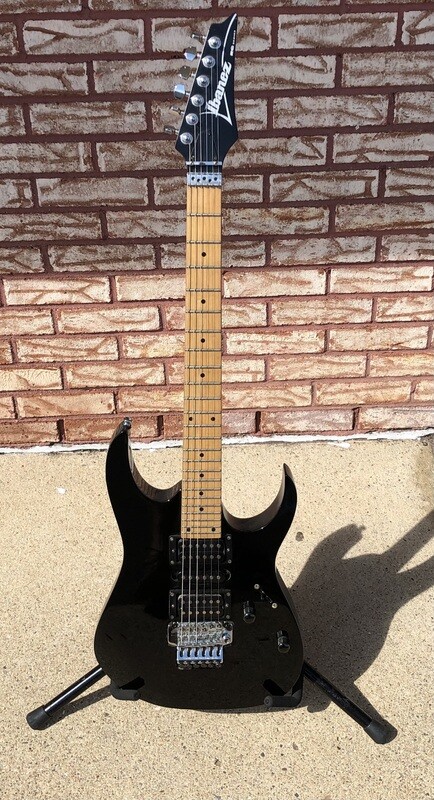 Ibanez RG 270 w/ gig bag
