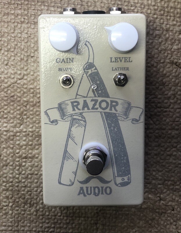 Moustache Audio Razor