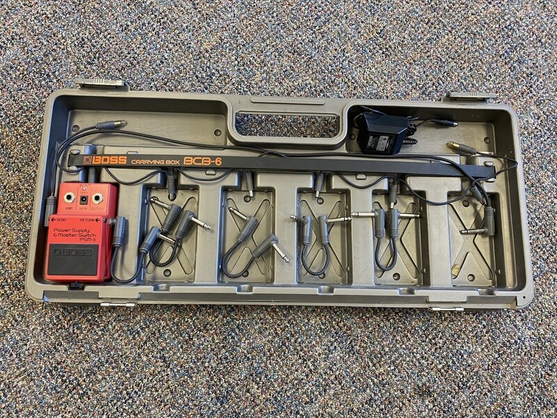Boss BCB-6 Pedal Board w/Power Supply PSM-5