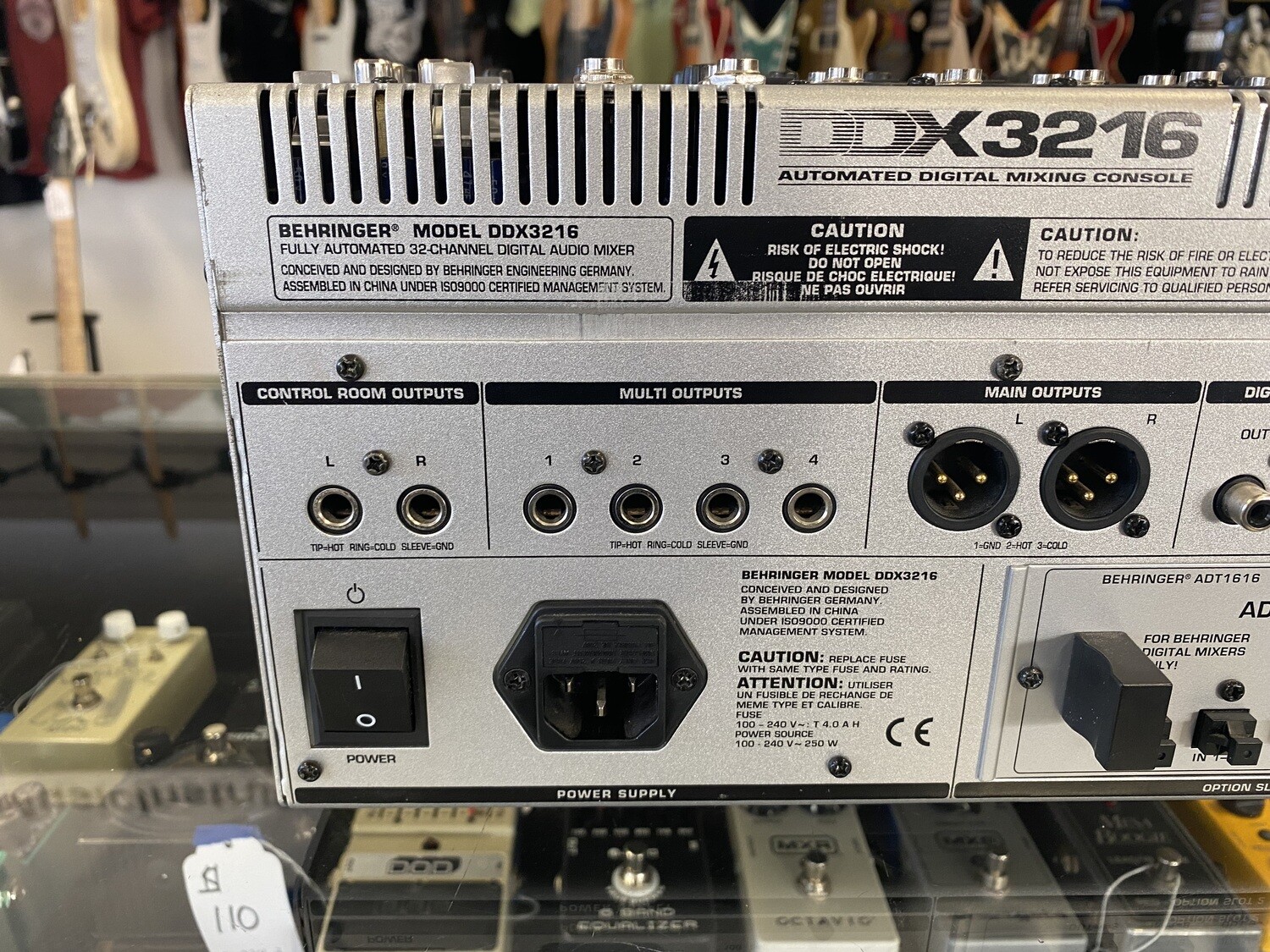 Behringer DDX3216 Mixing Console
