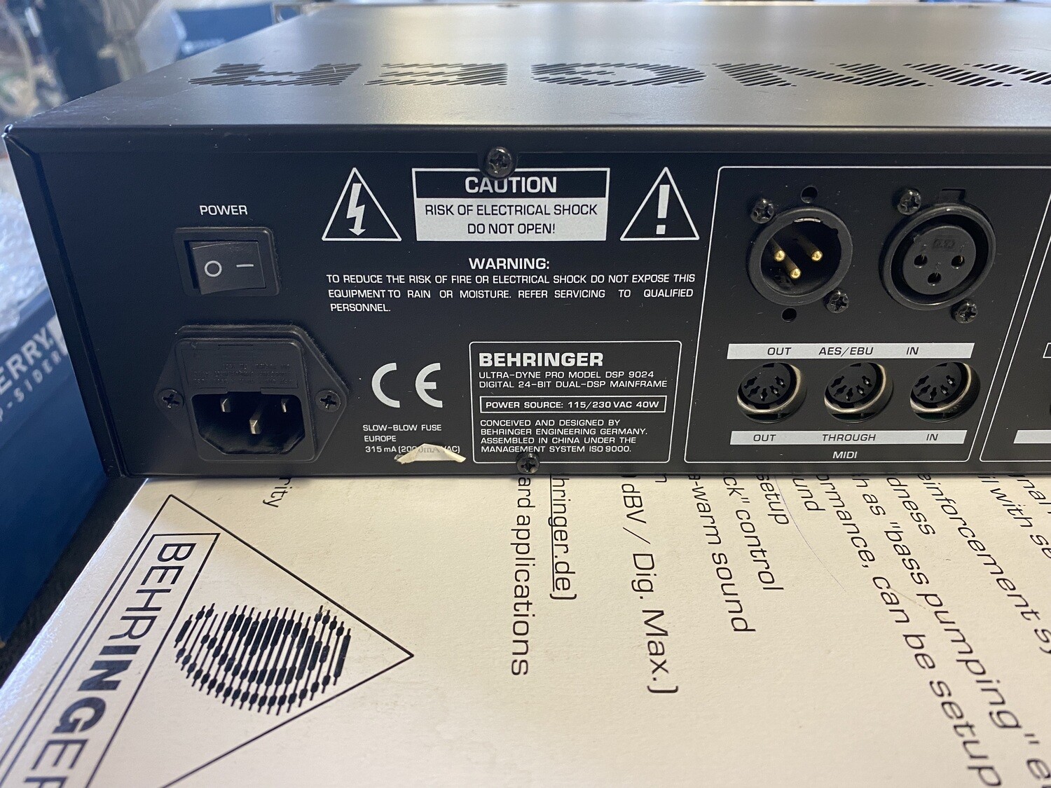 Behringer Ultra-Dyne Pro DSP 9024