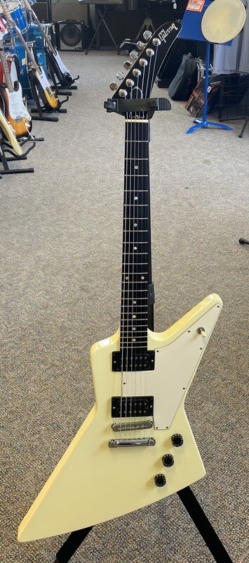 2005 USA Gibson Explorer