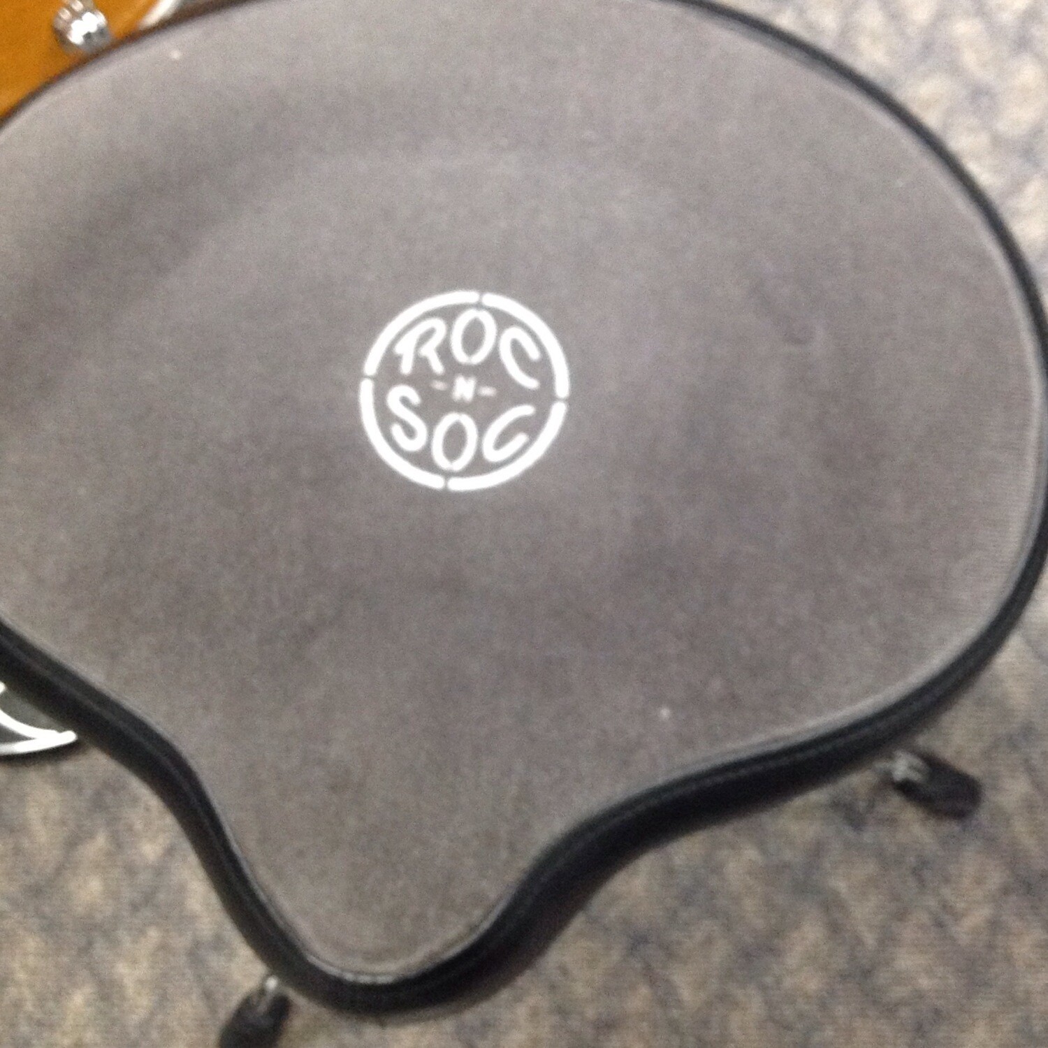 Roc N Doc Throne