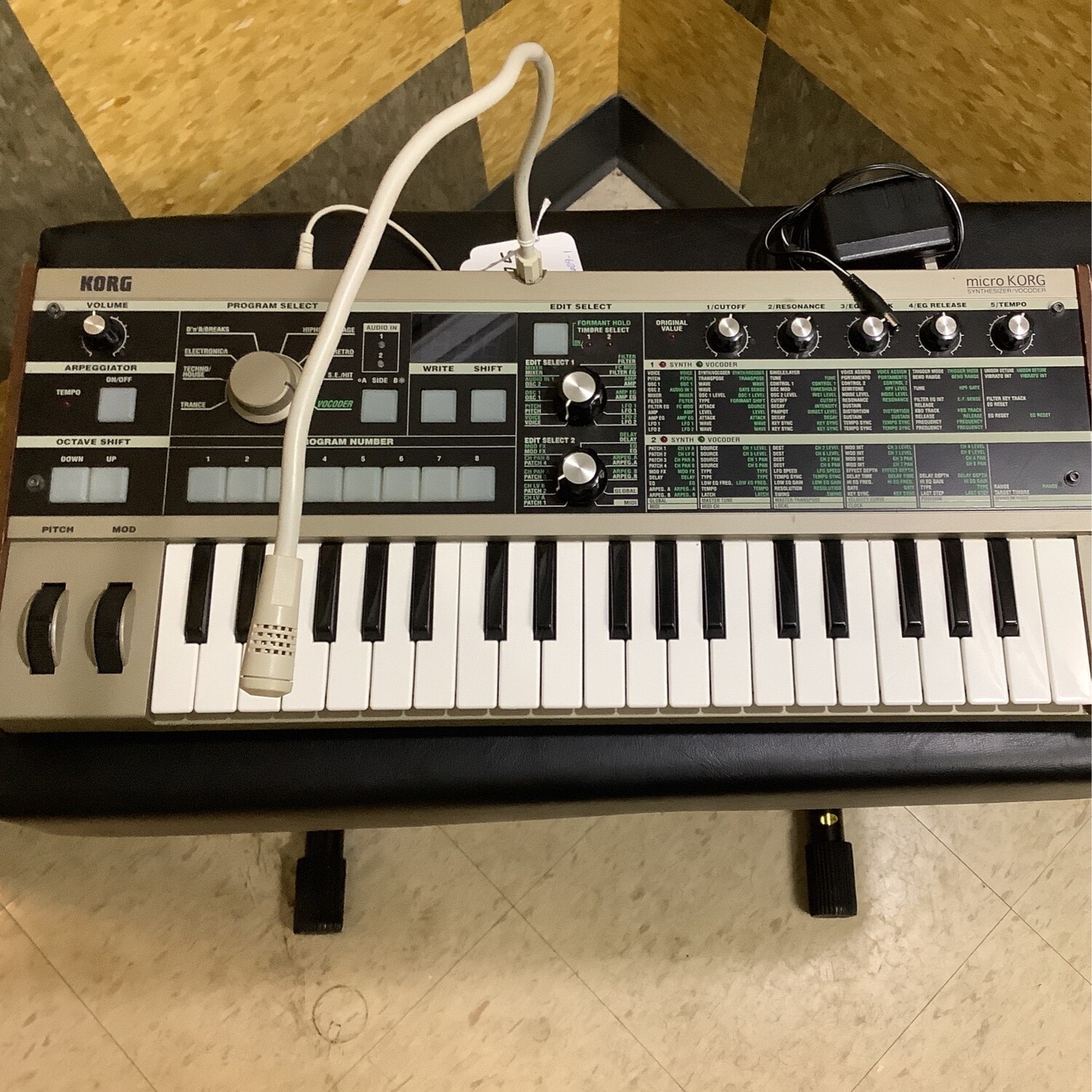 Micro Korg Synthesizer/Vocoder