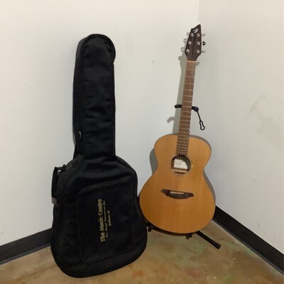 Breedlove Atlas Series Acoustic Guitar with Bag