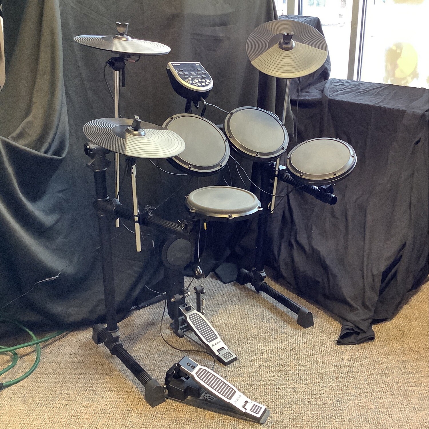Alesis DM6 Electric Drum Set