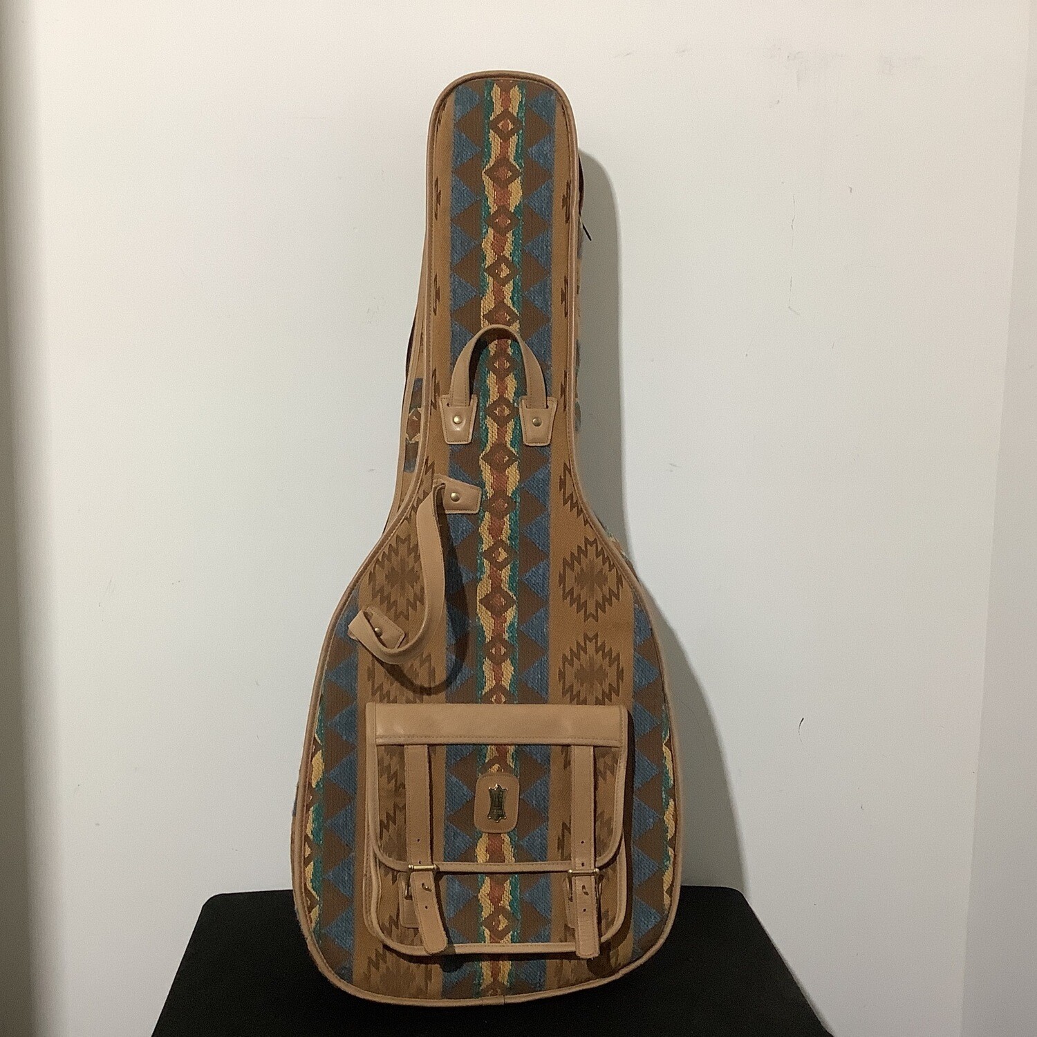 Levy's Tapestry and Leather Acoustic Guitar Gig Bag