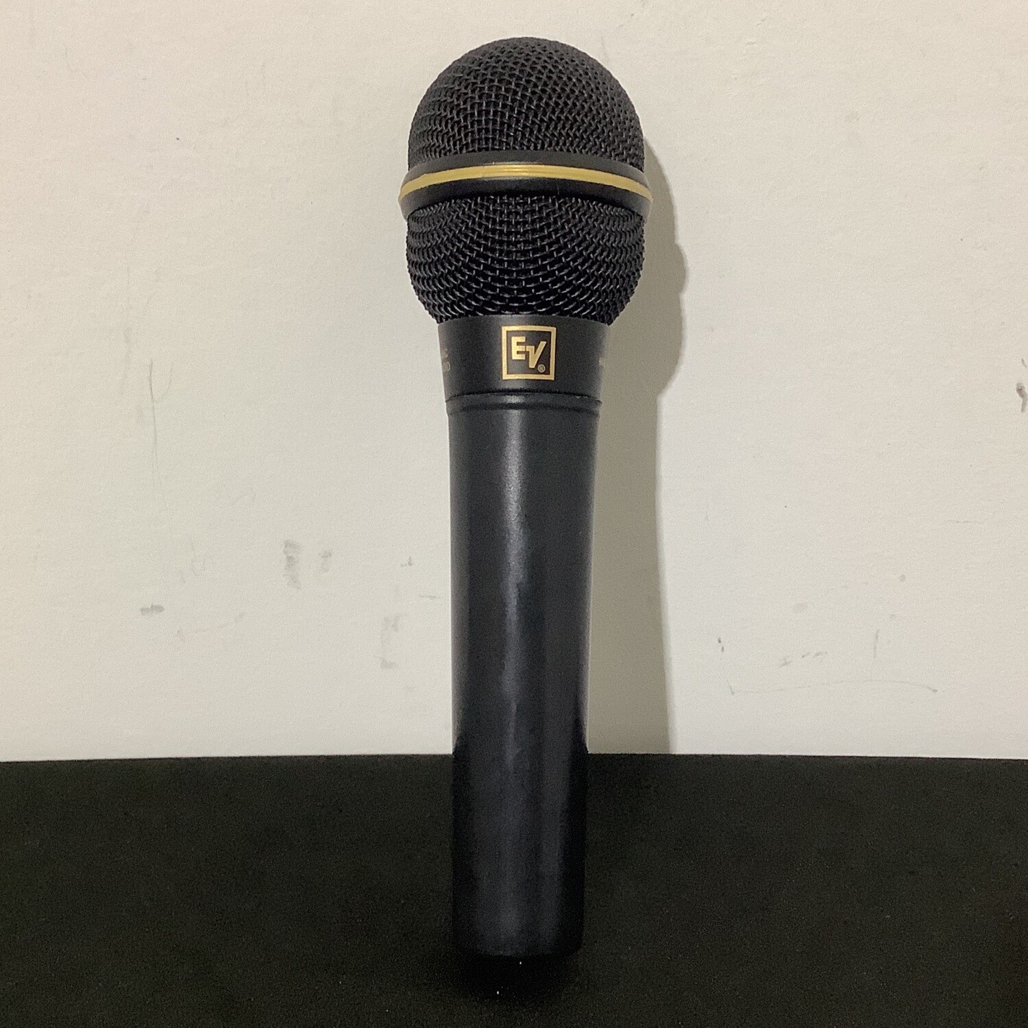 EV N/D267 Dynamic Cardioid Microphone